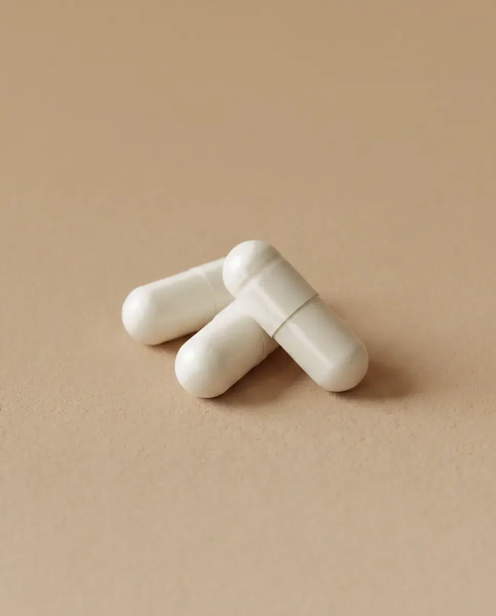 Low-dose naltrexone capsules